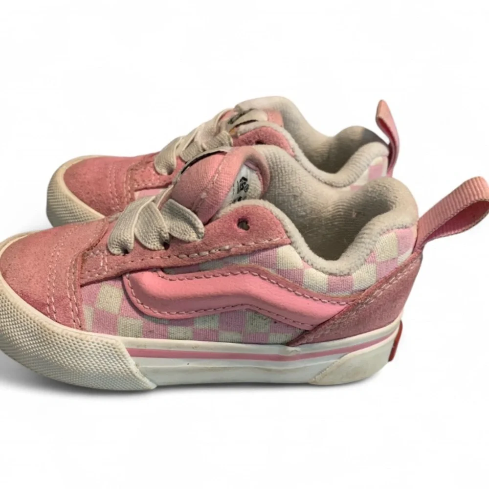 Vans Skate Shoes Slip On Todder Infant Baby Sz 5 Pink and White Sneaker (S675)